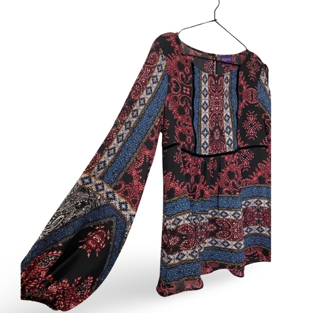 NWT ARTESIA Boho Cold Shoulder Babydoll Top Blouse Size Medium - Picture 2 of 9